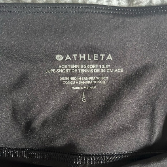 Athleta ace tennis skort black, size large - Picture 2 of 6